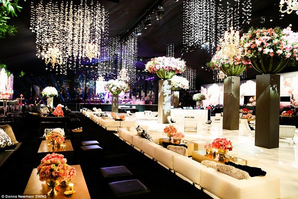 Mãn nhãn với tiệc sinh nhật tốn 120 tỷ của tiểu thư Maya ảnh 2