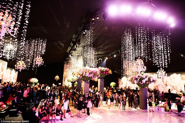 Mãn nhãn với tiệc sinh nhật tốn 120 tỷ của tiểu thư Maya ảnh 13