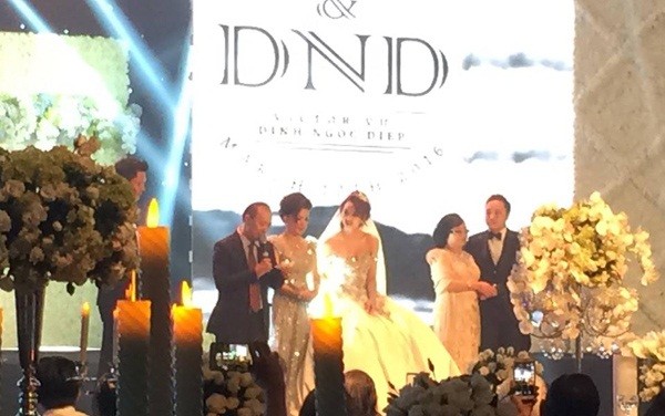 Toàn cảnh 'đám cưới ngàn sao' của Đinh Ngọc Diệp - Victor Vũ ảnh 2
