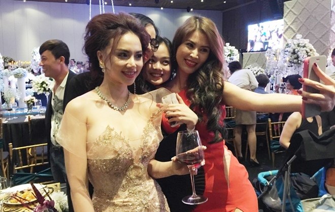 Toàn cảnh 'đám cưới ngàn sao' của Đinh Ngọc Diệp - Victor Vũ ảnh 13