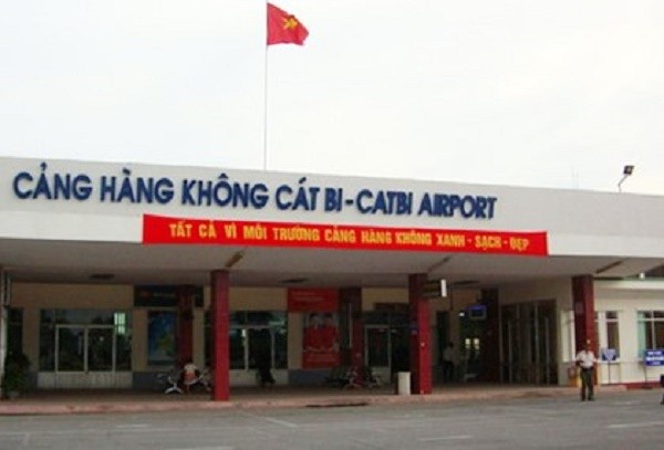 Nhiều chuyến bay bị hủy, chuyển hướng tại sân bay Cát Bi ảnh 1