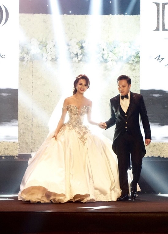 Đám cưới Victor Vũ - Đinh Ngọc Diệp tốn chục tỷ để tạo đẳng cấp? ảnh 5