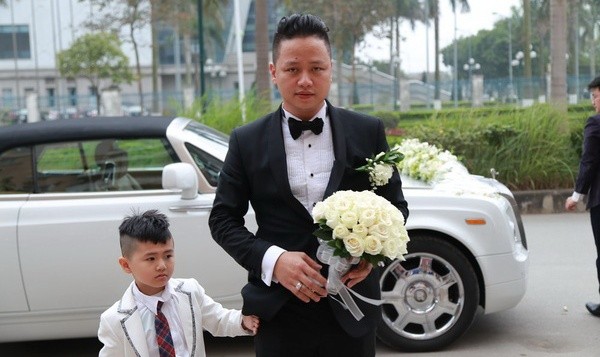 Choáng với dàn siêu xe trăm tỷ trong lễ rước dâu Á hậu Ngô Trà My ảnh 8