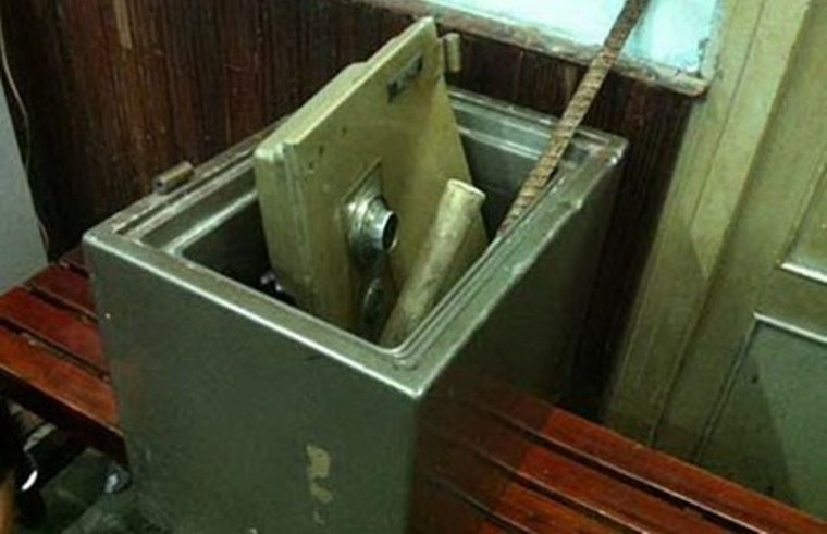 Những 'siêu đạo chích cao cấp' chỉ trộm của nhà giàu ảnh 1