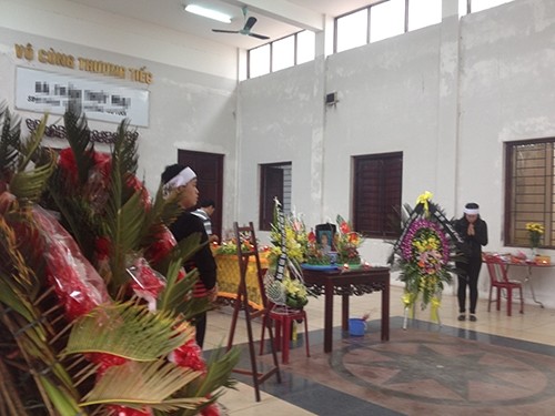 Chồng chết, vợ đau đớn nhảy cầu Đò Quan tự vẫn ảnh 2