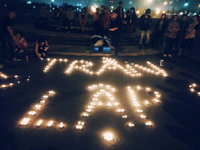 'Rơi nước mắt' những hành động của fan, bạn bè dành cho Trần Lập ảnh 5