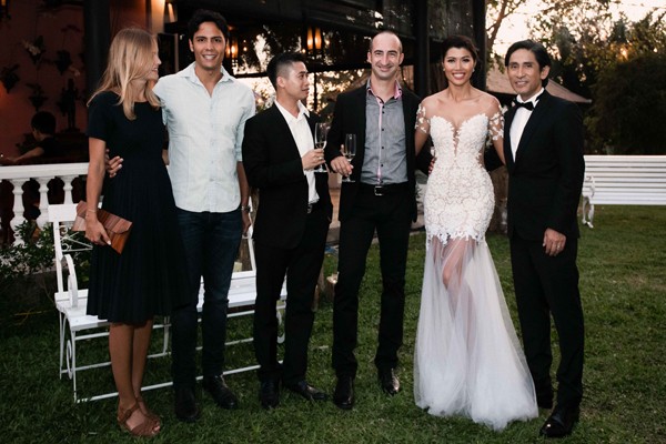 Trang Lạ gợi cảm bên chồng Việt kiều trong hôn lễ ở biệt thự ảnh 11