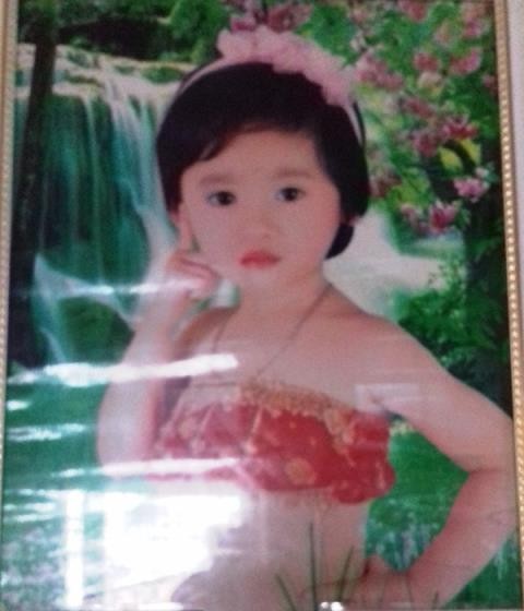 Mẹ con chết thảm trong vụ nổ Hà Đông: Cho chồng trong tù về viếng ảnh 2