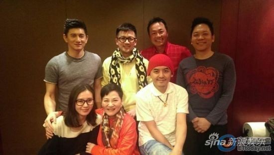 Lưu Thi Thi - Ngô Kỳ Long viên mãn sau 'giông bão bị ném đá' ảnh 7