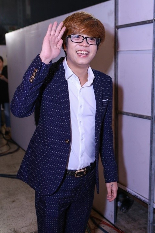 Hương Tràm e ấp bên 'tình cũ' Bùi Anh Tuấn trong đêm CK The Remix ảnh 3