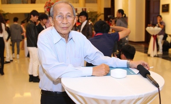 Nhạc sĩ Nguyễn Ánh 9 nhập viện cấp cứu ảnh 1