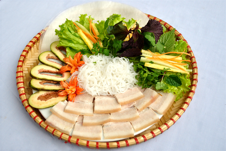 Những món ăn 'thử không biết chán' chỉ có ở Hồ Ba Bể ảnh 3