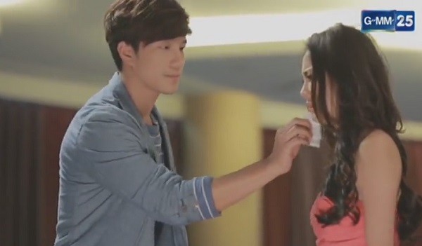 Tình yêu không có lỗi, lỗi ở bạn thân phần 2 tập 2 ảnh 9