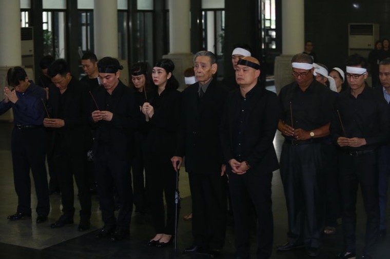 Gia đình NS Thanh Tùng đặt biển 'xin miễn nhận tiền phúng điếu' ảnh 4