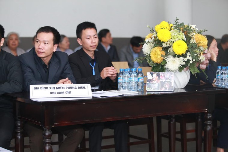 Gia đình NS Thanh Tùng đặt biển 'xin miễn nhận tiền phúng điếu' ảnh 1