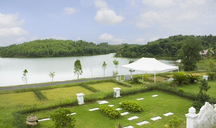 ‘Thiên đường’ NS Thanh Tùng và Trần Lập cùng được an táng ảnh 5