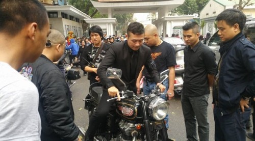 Kỷ vật của Trần Lập và điều kỳ diệu khó tin ở tang lễ chủ nhân ảnh 7