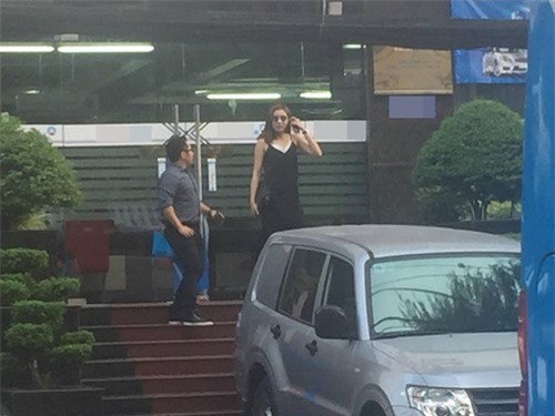 Hoa hậu Kỳ Duyên chính thức gặp luật sư về vụ 'ảnh nóng web đen' ảnh 4