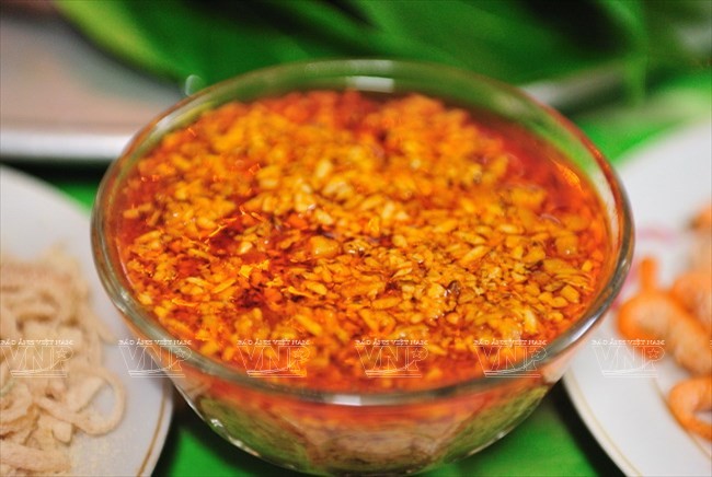 Ghé Tây Nguyên đừng quên thưởng thức món gỏi lá ảnh 2