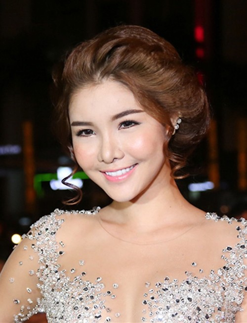 'Bóc mẽ' nhan sắc thật của 'bạn gái Mạc Hồng Quân' Kỳ Hân ảnh 12