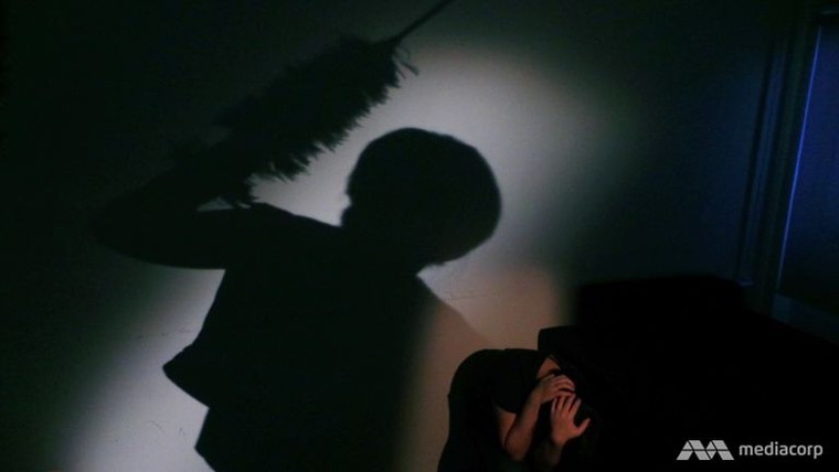 Người mẹ nhẫn tâm bóp cổ, đẩy ngã con 4 tuổi đến chết vì học kém ảnh 1