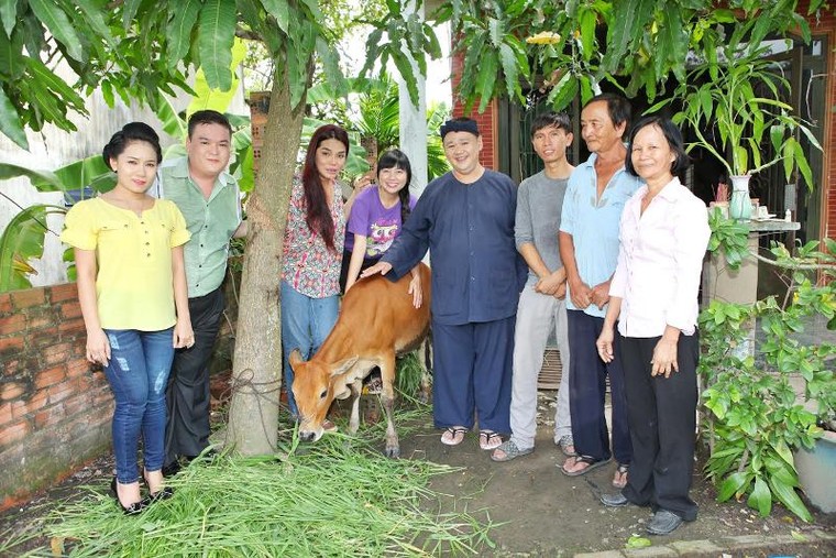 Có một Minh Béo 'cống hiến' đằng sau tai tiếng tấn công tình dục ảnh 6