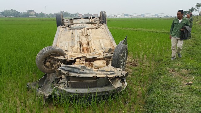 Ô tô lao xuống vực sâu, 3 người tử vong ảnh 5