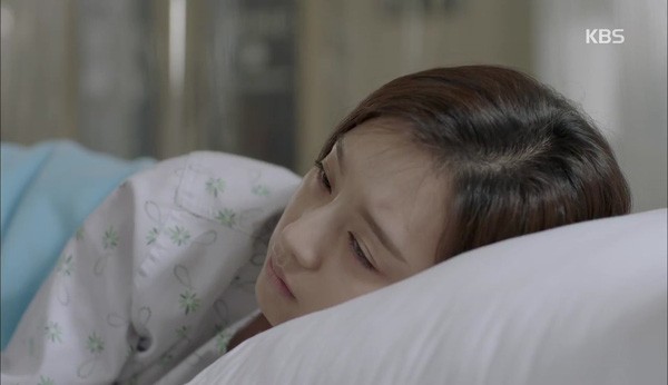 Hậu Duệ Mặt Trời T11: Song Joong Ki bỏ quân phục vì Song Hye Kyo ảnh 11