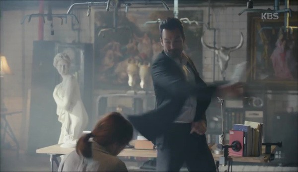 Hậu Duệ Mặt Trời T11: Song Joong Ki bỏ quân phục vì Song Hye Kyo ảnh 6