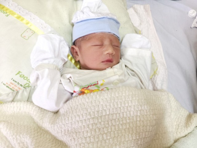 Sản phụ sinh con ở độ cao 10.000m trên máy bay Jetstar Pacific ảnh 1