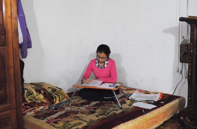 Nhà sắp sập không được sửa, nữ sinh cầu cứu Chủ tịch Hà Nội ảnh 7