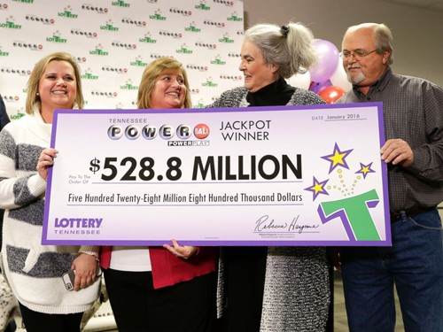 Trúng giải độc đắc Powerball 500 triệu USD mà không hay biết ảnh 3