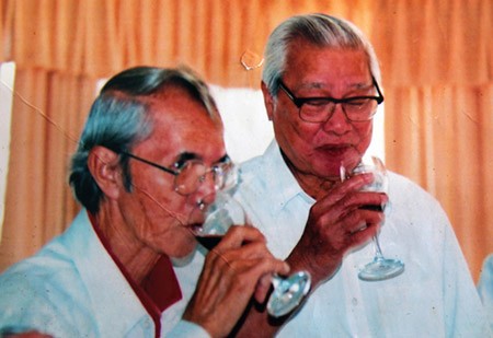 Cháu nội vua Thành Thái làm phụ hồ, ở nhà thuê 12m2 tại Sài Gòn ảnh 2