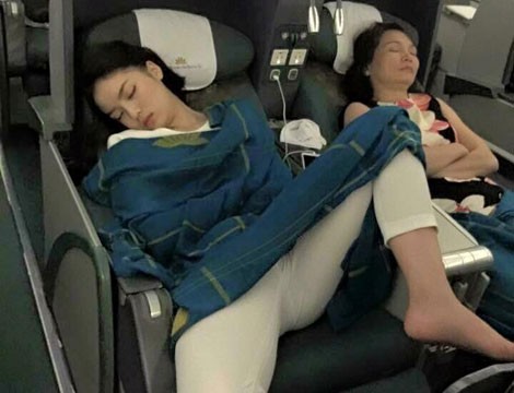 Kỳ Duyên, Thu Thủy, Ngọc Hân: Khi các HH 'văng tục, kém văn hóa' ảnh 2