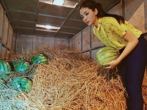 Kỳ Duyên, Thu Thủy, Ngọc Hân: Khi các HH 'văng tục, kém văn hóa' ảnh 8