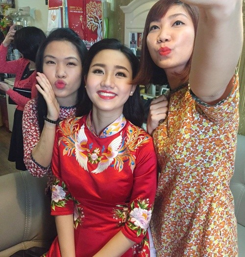 Chồng Á hậu Ngô Trà My đưa dàn siêu xe và Limousine đến hỏi vợ ảnh 3