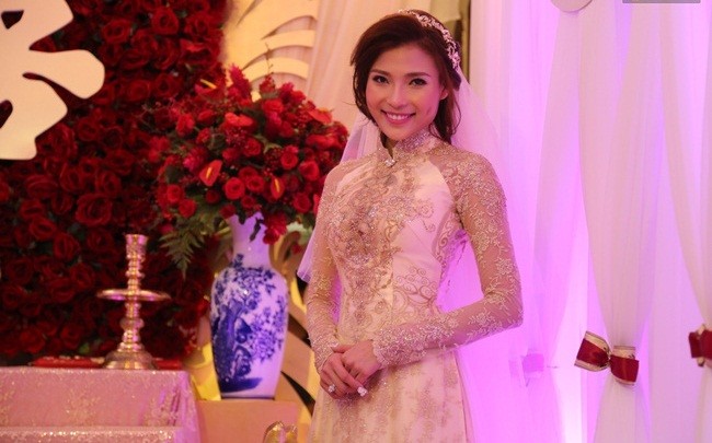 Lương Thế Thành rạng rỡ đưa sính lễ rước cô dâu Thúy Diễm về dinh ảnh 6