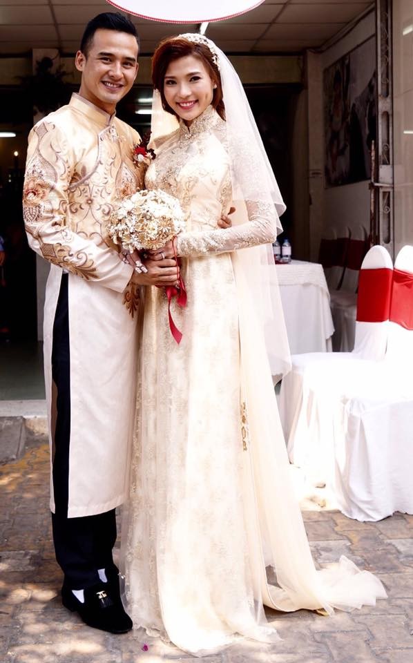 Cô dâu Thúy Diễm lâng lâng hạnh phúc vì nhiều người thương ảnh 3