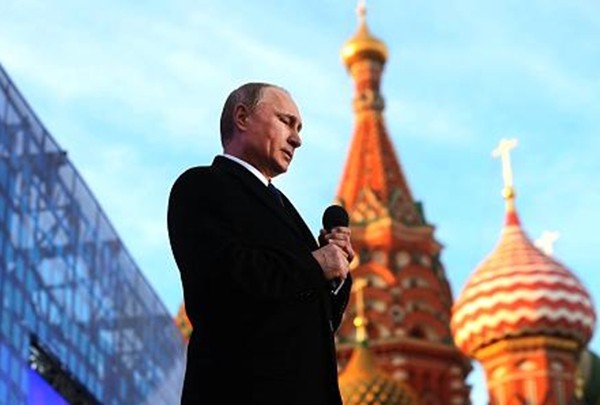 Điện Kremlin lần đầu xin lỗi về Hồ sơ Panama ảnh 1