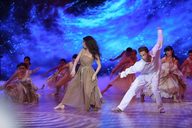 Jennifer Phạm, Khánh My ngậm ngùi nhìn ca sĩ ST đăng quang BNHV ảnh 4