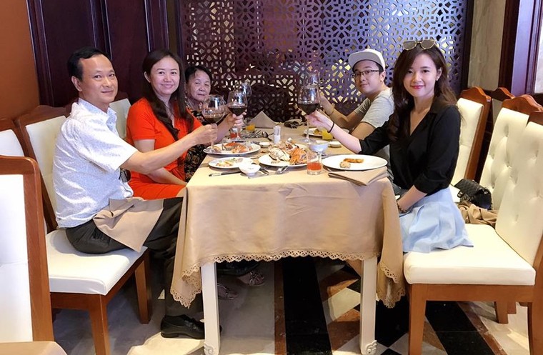 Sau scandal, Midu hạnh phúc đi du lịch dịp lễ giỗ tổ Hùng Vương ảnh 1