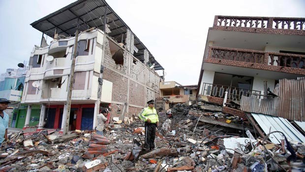 Ít nhất 272 người thiệt mạng trong trận động đất ở Ecuador ảnh 2