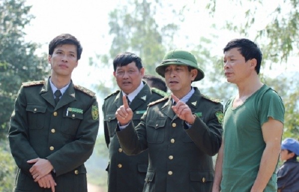 Phó Giám đốc Sở từ chức vì sinh con thứ ba: Có quá khắt khe? ảnh 1