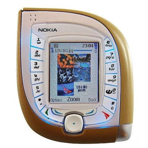 Top 16 chiếc điện thoại ‘đồ cổ’ Nokia ‘dị’ nhất thế giới ảnh 1