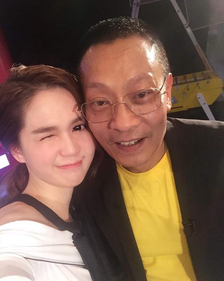 MC Lại Văn Sâm hỏi về quá khứ, Ngọc Trinh bỗng khóc như mưa ảnh 3