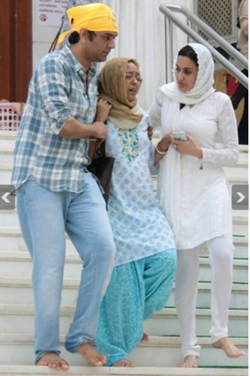 Lễ tưởng niệm trong nước mắt của 'Cô dâu 8 tuổi' Pratyusha ảnh 5