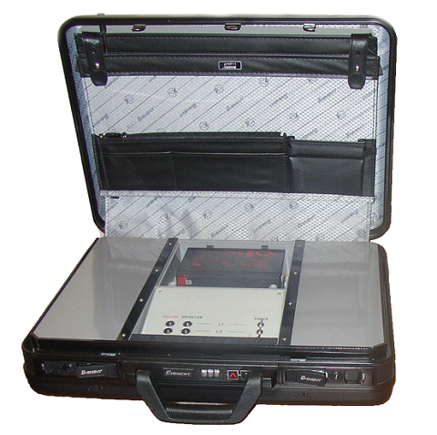 Bí mật bên trong va li chống ám sát của Tổng thống Nga ảnh 1