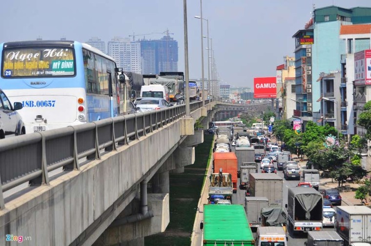 Vành đai 3 tê liệt 12 km, tài xế gác chân ngủ ảnh 7