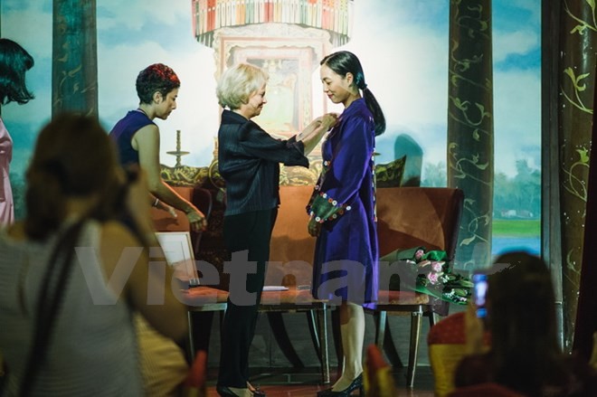 Đạo diễn Nguyễn Hoàng Điệp nhận Huân chương Hiệp sỹ của Pháp ảnh 1