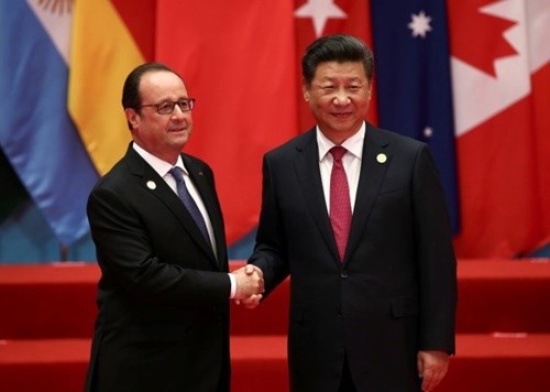 Francois Hollande - Tổng thống bình dân của nước Pháp ảnh 2